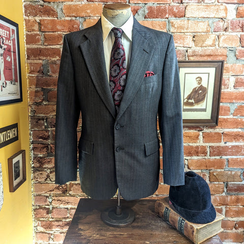 1970s Pinstriped Suit Jacket Vintage Men's Striped heavy wool blend Blazer / Sport Coat by Palm Beach for The Jones Store - Size 38 (MEDIUM)