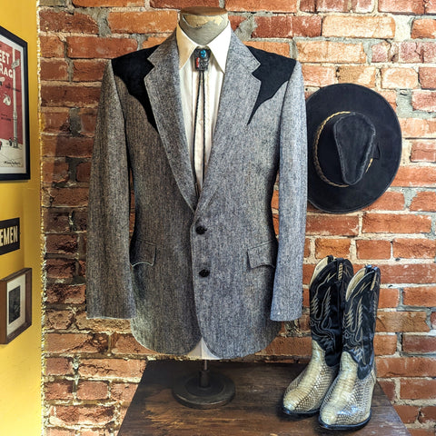 1980s Vintage Gray & Black Western Suit Jacket Men's Cowboy Style Sport Coat by Circle S of Dallas Texas - Size 40 R (MEDIUM)